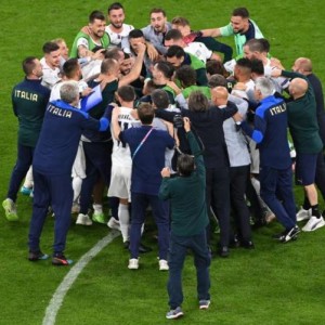 星空官网-维拉蒂：不敢相信门将神扑 丁丁：能够出场已是奇迹