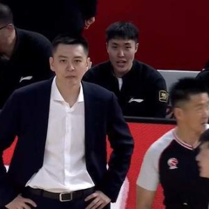 星空官网-虽败犹荣！辽篮4分惜败给山西，杨鸣一点不怂，赵继伟手感太差了